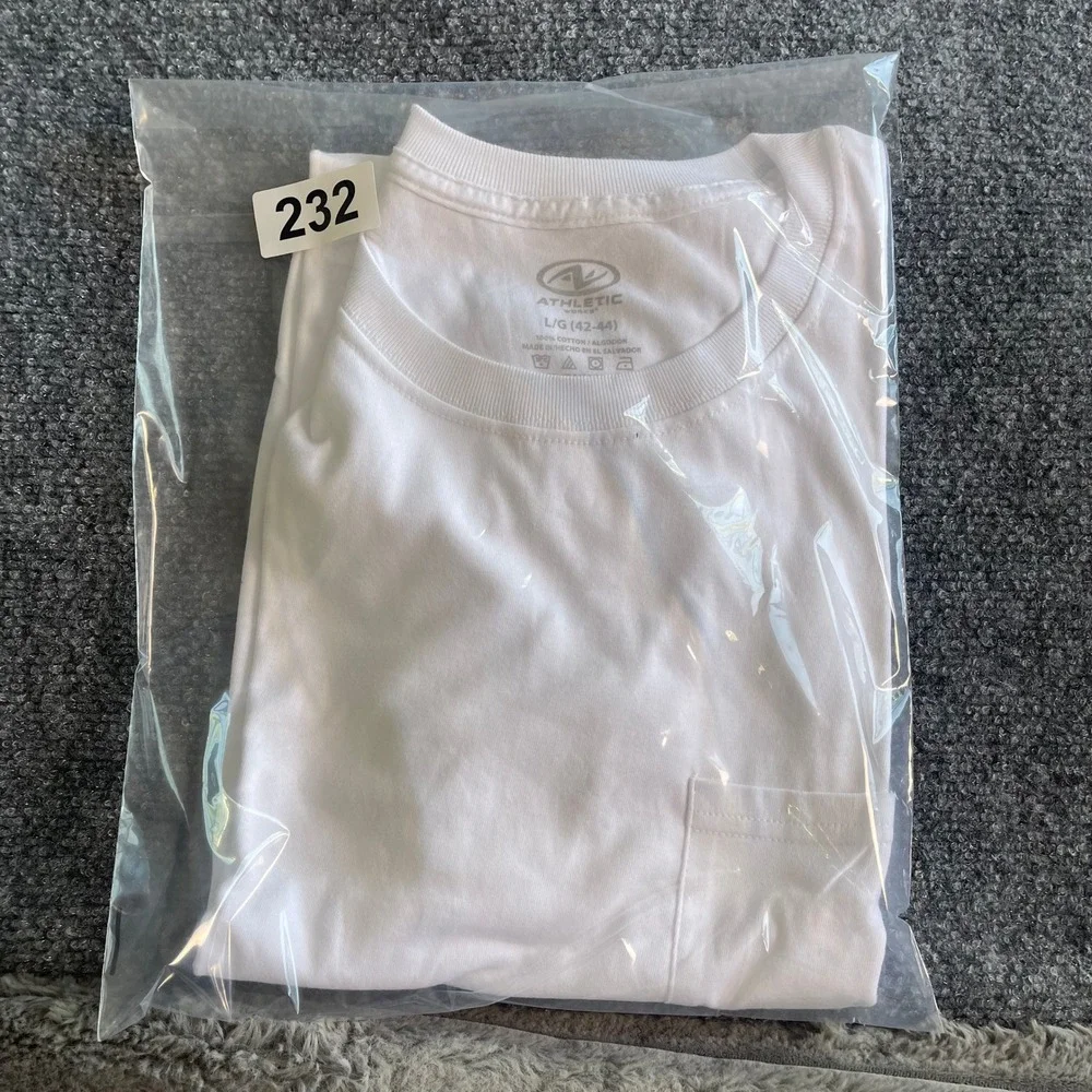 Athletic Works Mens White Short Sleeve Pocket T-Shirt 100% Cotton Size L 42-44 - Picture 6 of 6